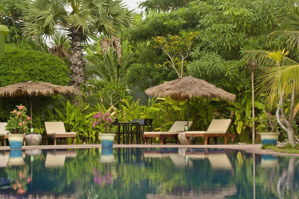 Battambang Resort Екстериор снимка